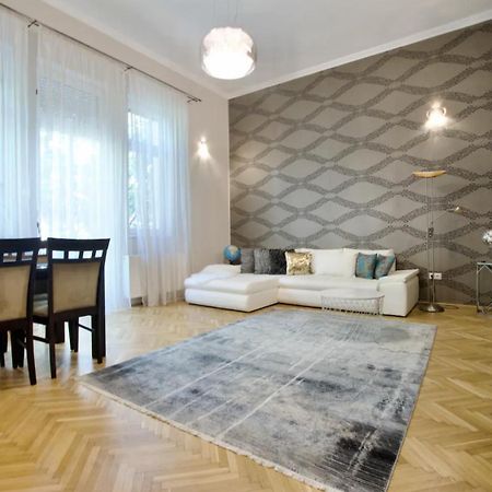 Premium Apartment By Hi5 - Lendvay Palace Budapest Luaran gambar